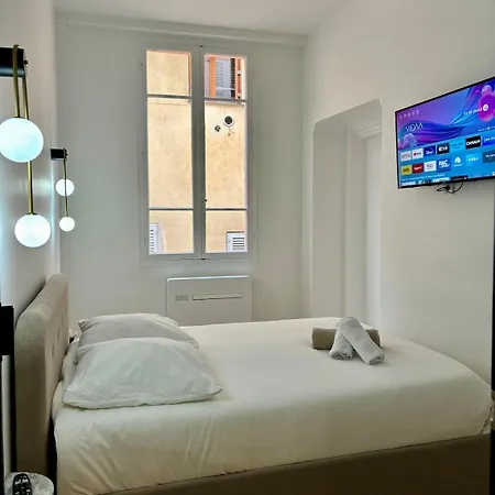 Luxueux à 2 Pas De La Mer, Vieille Appartamento Nizza